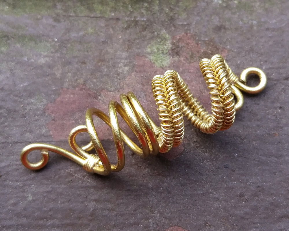 Back of Artisan Woven Dread Bead