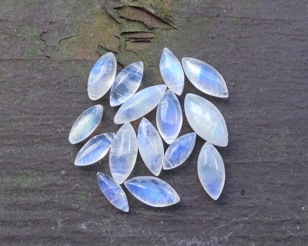 A top view of different Moonstones. 