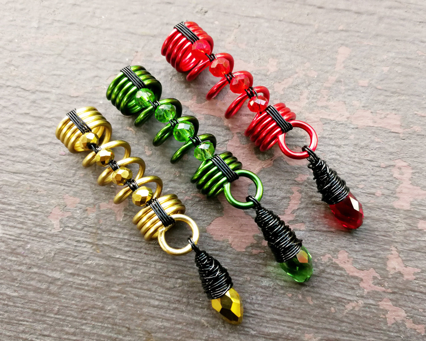 A top view of Multi-tone Rasta Dread Beads Set of 3.